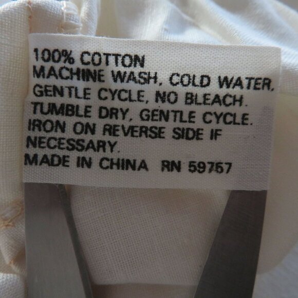 1 Vintage Beige Cotton Pillowcase Crochet Lace Trim Standard 20x31 NEW - Picture 9 of 9